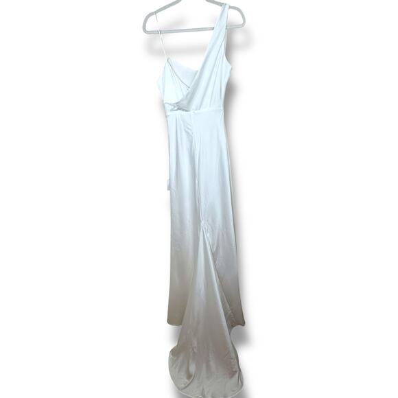 Lulus Lux Bridal NWT Unforgettable Adoration White Satin Asymmetrical Gown Dress - Picture 7 of 14